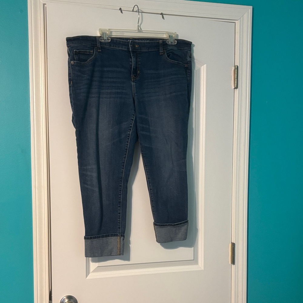 GAP Dark Blue Ankle/Cropped Cuff Jeans